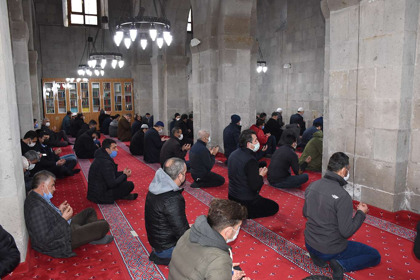 2021 yılının ilk cuma namazı kılındı 2021 yılının ilk cuma namazı kılındı